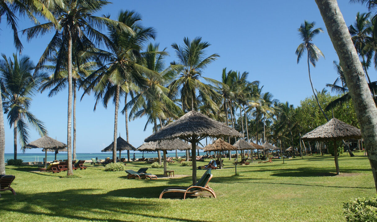 13 Day Safari Plus Beach holiday